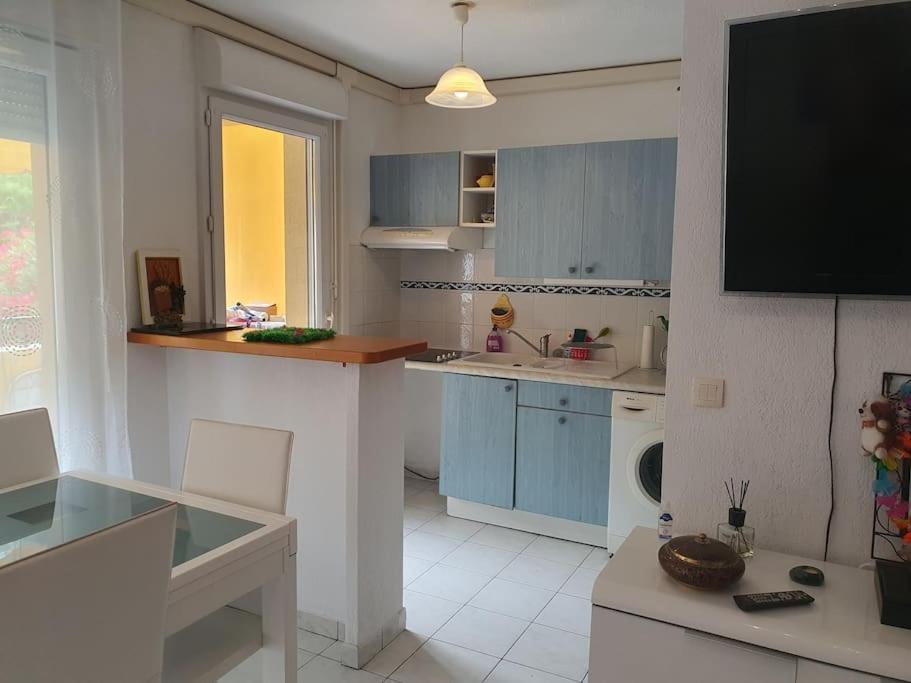 Appartement Yoyo. ม็องตง ภายนอก รูปภาพ